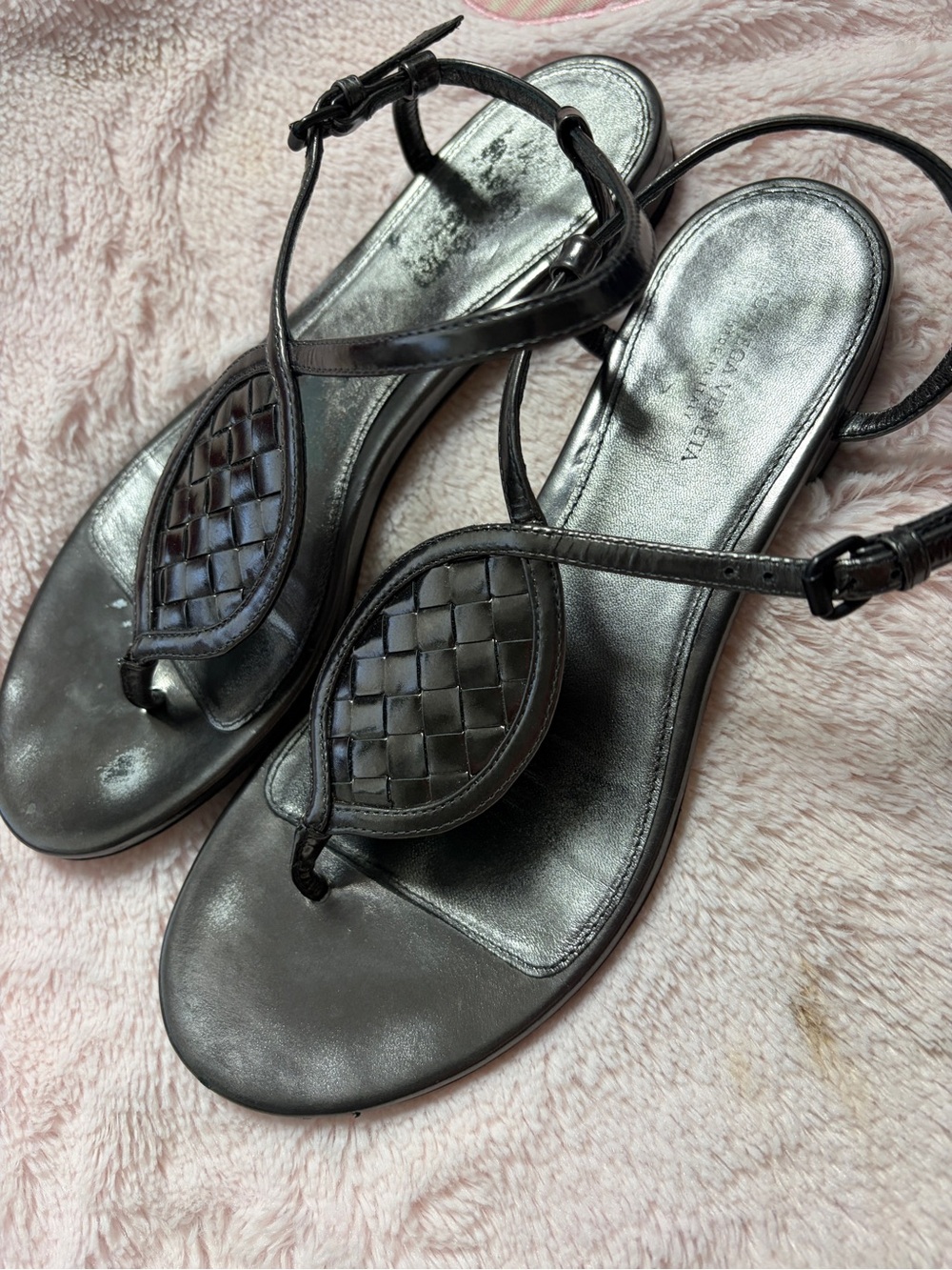 Bottega Veneta Black Woven Leather T-Strap Sandals